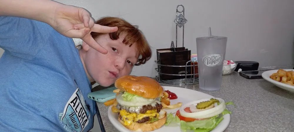 Cheeseburger Combo